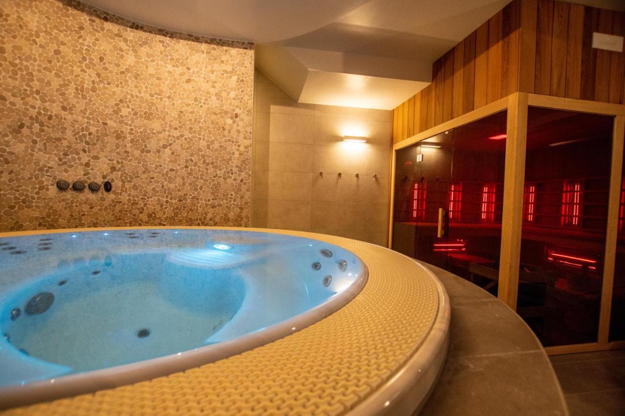 Auberge Le Vieux Moulin Poupehan エクステリア 写真